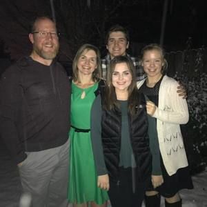 Meet your Posher, Kelly